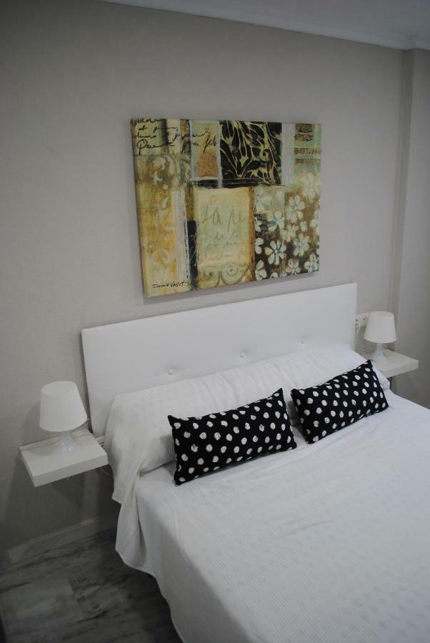 Apartamentos Laguna Beach Torrox Exteriör bild