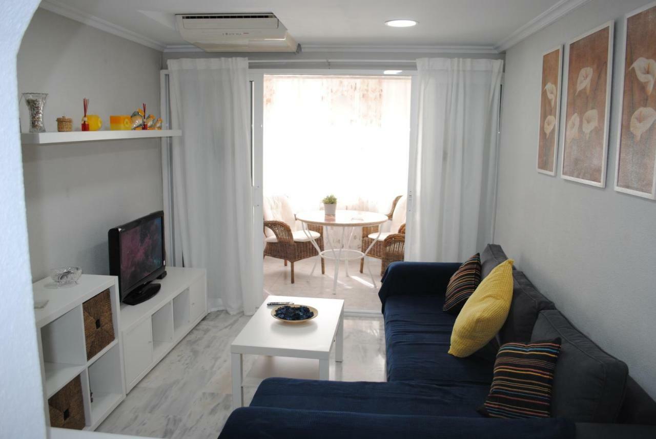 Apartamentos Laguna Beach Torrox Exteriör bild